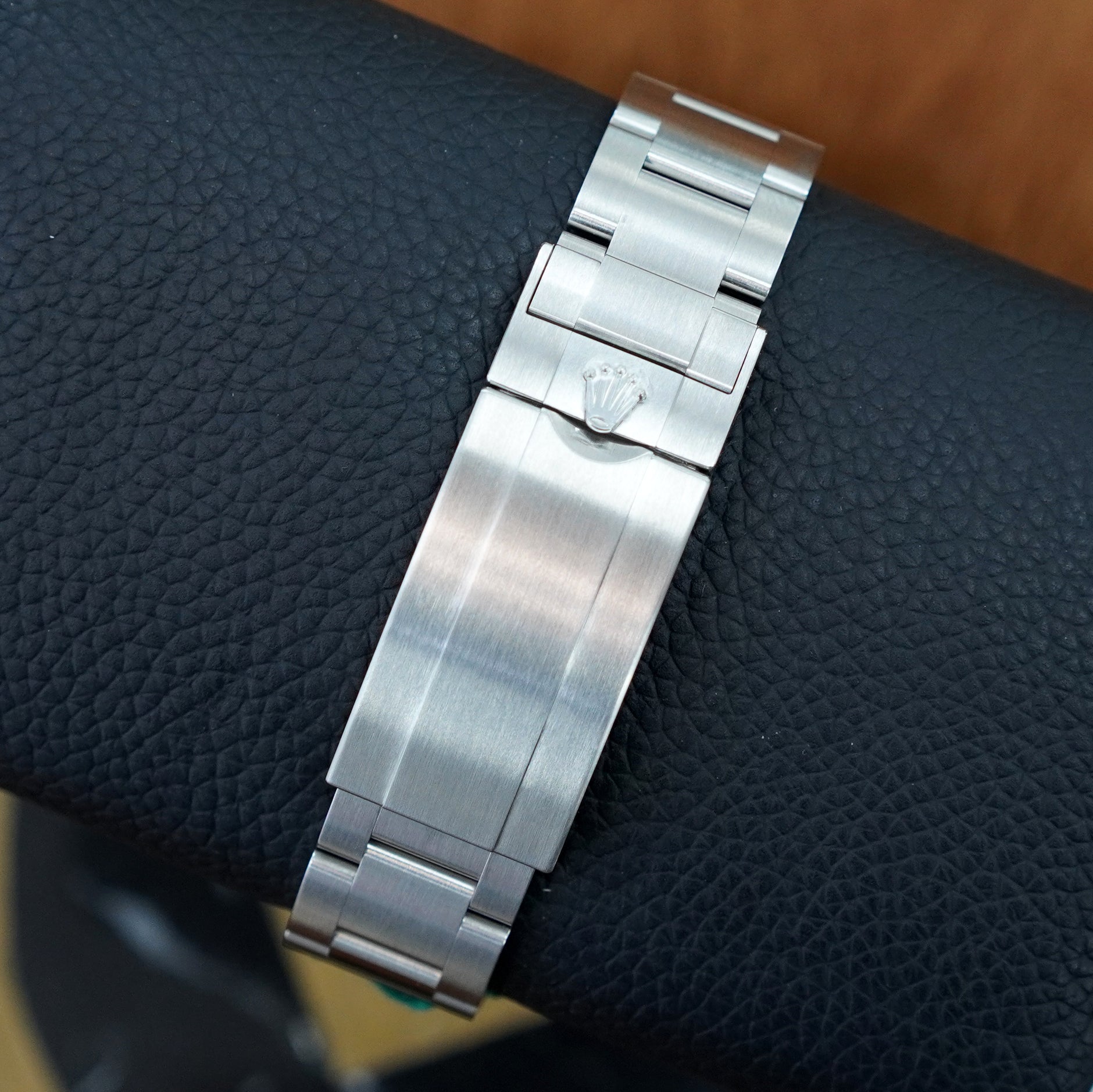 ZVE09794copy_1880x.jpg?v=