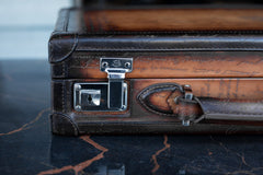 Watch Collector Case Key Lock - Master Edition Parchment  Patina Light Tan