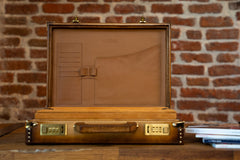 Artos Watch Case - Master Edition Patina Honey Brown