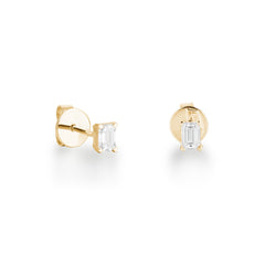 CRM 10 Pointer Baguette Diamond Studs