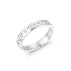 CRM Chic Bezel Ring